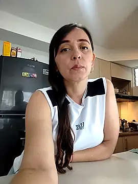 Snapshot of natalie_cowens chatting on January 6, 2026, 8:57 pm natalie cowens online show from January 6, 2026, 8:57 pm