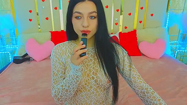 Snapshot of KitnissKiss chatting on March 1, 2026, 7:19 am KitnissKiss online show from March 1, 2026, 7:19 am