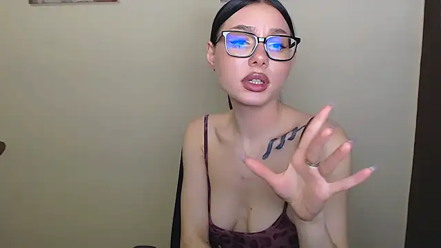 Snapshot of Cutesweetheart chatting on January 20, 2025, 1:32 pm Cutesweetheart online show from January 20, 2025, 1:32 pm