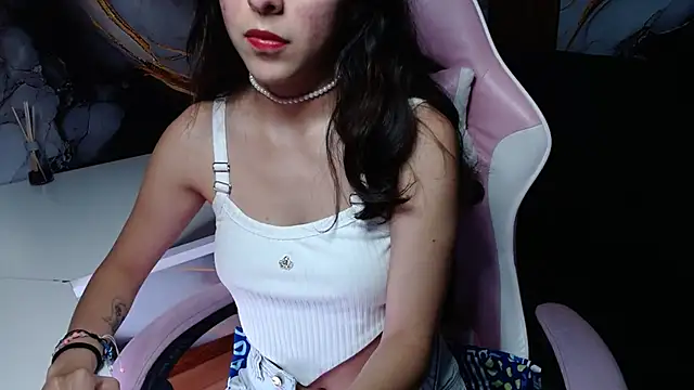 Snapshot of ling_ling24 chatting on May 22, 2026, 3:26 am ling ling24 online show from May 22, 2026, 3:26 am