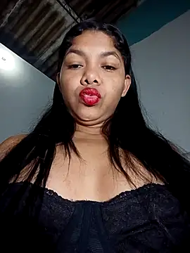 DIORA Latina online show from December 5, 2025, 11:09 am