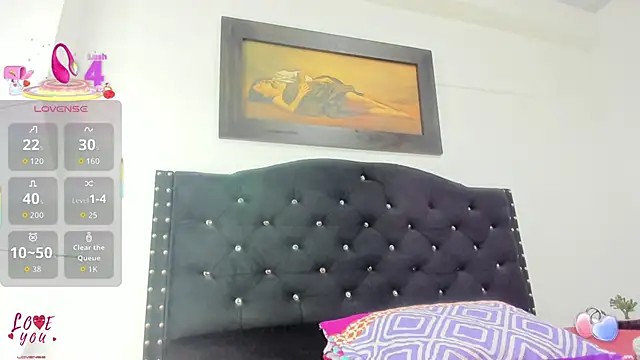 Vahiolet smith online show from November 15, 2025, 2:59 am