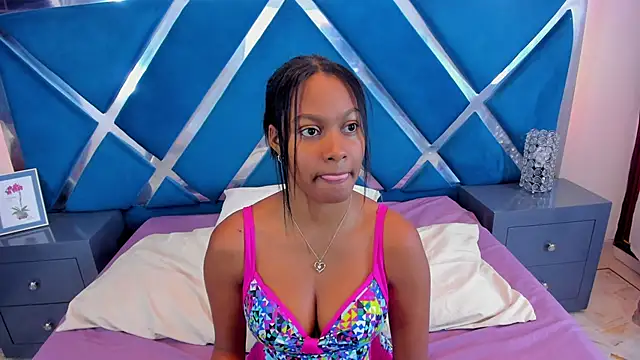 StormiHills online show from October 2, 2025, 2:09 pm