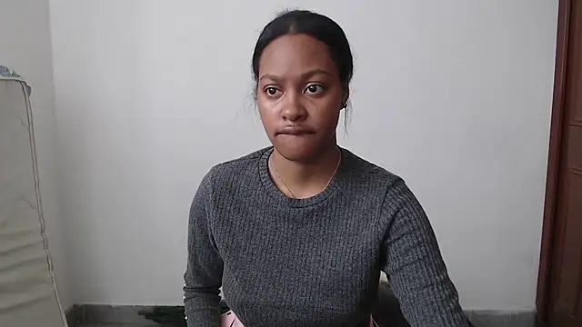 Snapshot of StormiHills chatting on January 18, 2026, 6:44 pm StormiHills online show from January 18, 2026, 6:44 pm