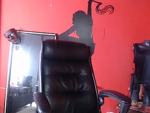 KLOE PIELL online show from March 31, 2026, 9:17 pm