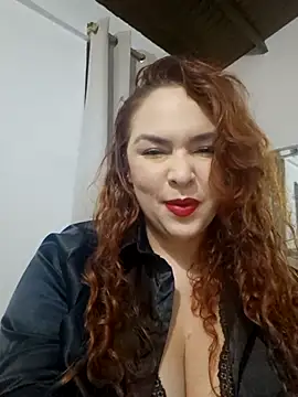 doctora-danna online show from November 19, 2025, 9:20 am