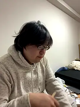 Snapshot of yuuki198912 chatting on January 10, 2026, 12:22 pm yuuki198912 online show from January 10, 2026, 12:22 pm