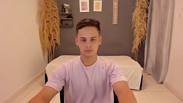 JANER 03 online show from September 10, 2025, 7:35 pm