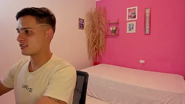 JANER 03 online show from October 21, 2025, 4:12 am