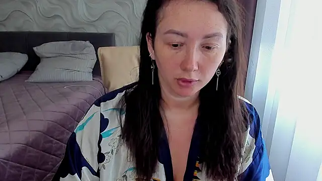 Kendra SXY online show from June 1, 2026, 4:02 am