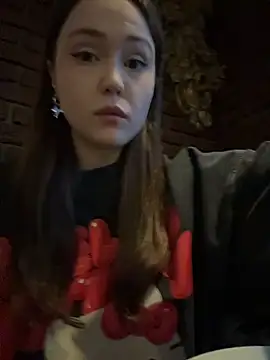 Snapshot of Peachy_Dream chatting on March 13, 2026, 4:01 pm Peachy Dream online show from March 13, 2026, 4:01 pm