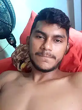 fudedor224 online show from February 2, 2025, 7:46 pm