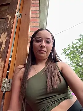 Penelope-Hot online show from September 19, 2025, 9:19 pm