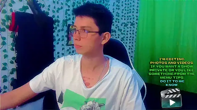 Andy gray online show from October 21, 2025, 12:00 am