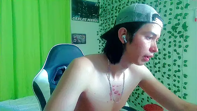 Snapshot of Andy_gray chatting on September 17, 2025, 3:36 pm Andy gray online show from September 17, 2025, 3:36 pm