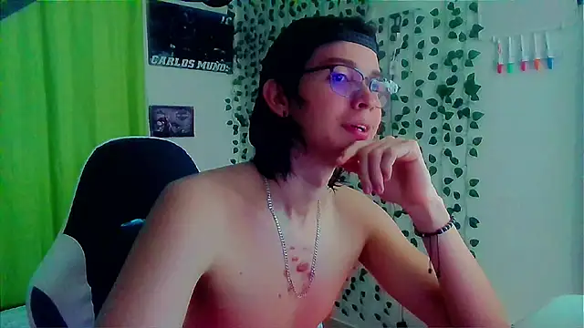 Snapshot of Andy_gray chatting on September 20, 2025, 2:22 pm Andy gray online show from September 20, 2025, 2:22 pm