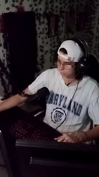 Snapshot of Andy_gray chatting on September 23, 2025, 2:07 am Andy gray online show from September 23, 2025, 2:07 am