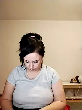 AdelinaJude online show from March 9, 2025, 7:59 pm