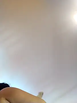 AdelinaJude online show from February 21, 2025, 11:11 am