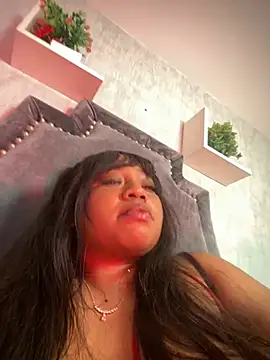 ailynBlaze online show from February 18, 2025, 2:49 am