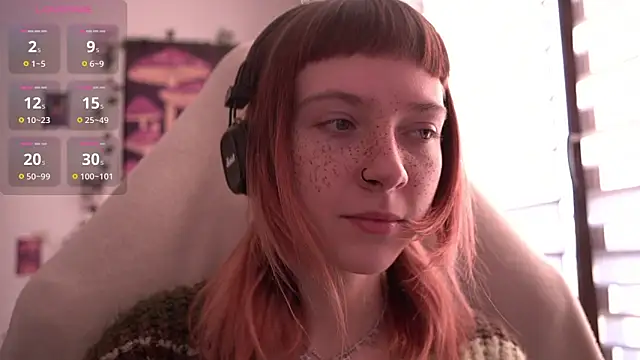 juliapie online show from February 3, 2025, 7:07 am