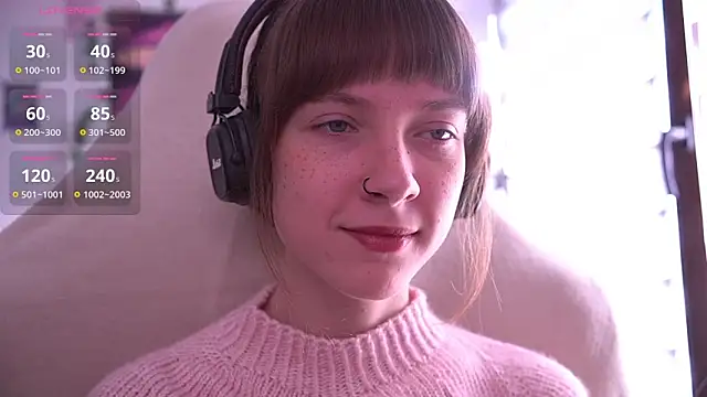 juliapie online show from October 2, 2025, 7:34 am