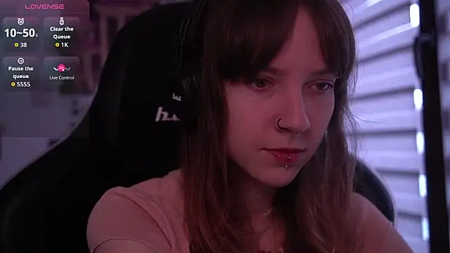 Snapshot of juliapie chatting on January 8, 2026, 9:59 am juliapie online show from January 8, 2026, 9:59 am