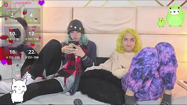 -kisa  online show from October 25, 2025, 2:33 am