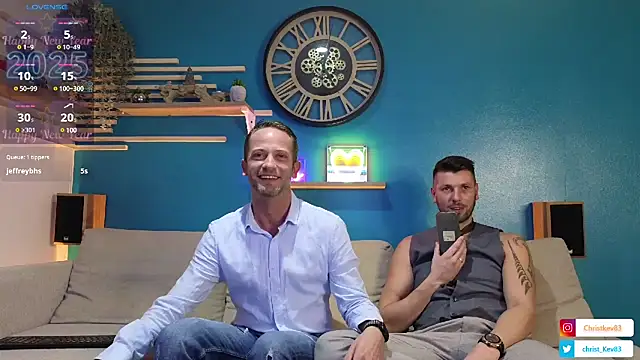 braqueuemar83 online show from January 12, 2025, 4:08 pm