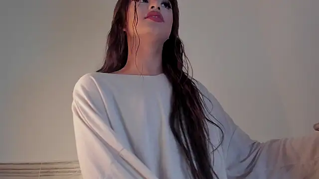 Sophia Cambpell online show from October 29, 2025, 9:14 pm