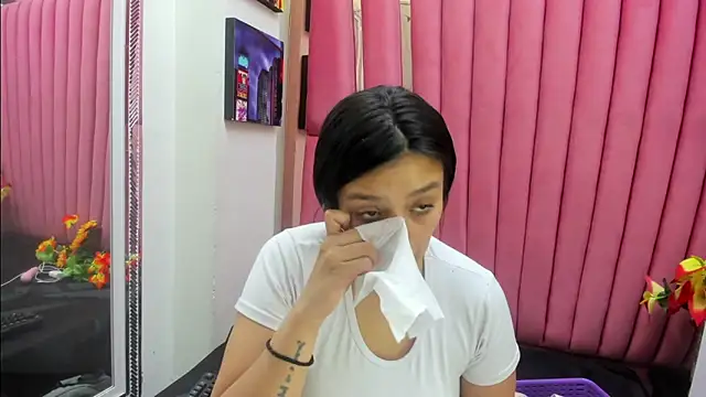 Snapshot of Sarah_Hornny chatting on February 11, 2026, 3:28 am Sarah Hornny online show from February 11, 2026, 3:28 am