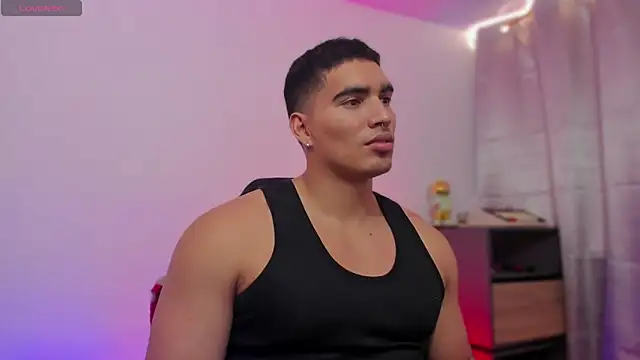 Snapshot of JamesGraay chatting on October 22, 2025, 2:49 pm JamesGraay online show from October 22, 2025, 2:49 pm