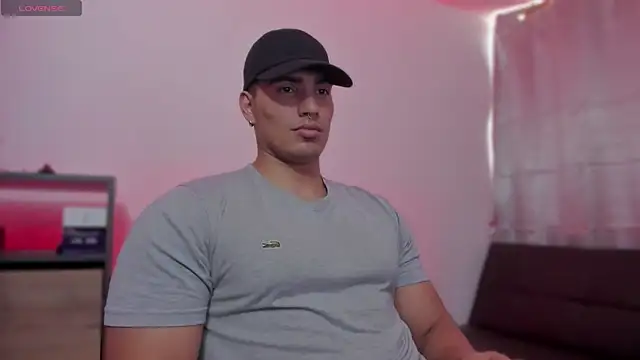 Snapshot of JamesGraay chatting on October 8, 2025, 7:03 pm JamesGraay online show from October 8, 2025, 7:03 pm