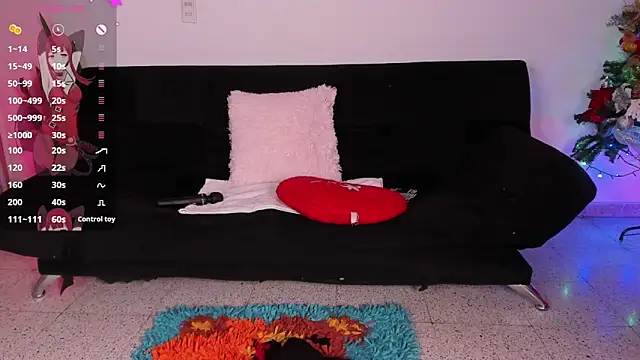 AlanaJohnson  online show from December 28, 2024, 11:48 pm