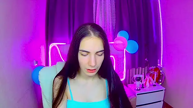 Snapshot of NikaStark_ chatting on October 9, 2025, 7:20 am NikaStark online show from October 9, 2025, 7:20 am