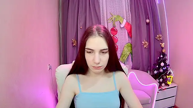 Snapshot of NikaStark_ chatting on December 4, 2025, 7:13 pm NikaStark online show from December 4, 2025, 7:13 pm