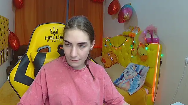 Snapshot of NikaStark_ chatting on March 17, 2025, 7:15 pm NikaStark online show from March 17, 2025, 7:15 pm