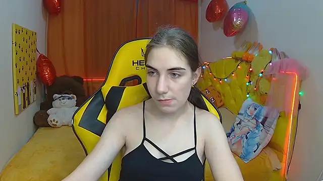 Snapshot of NikaStark_ chatting on March 12, 2025, 10:28 pm NikaStark online show from March 12, 2025, 10:28 pm