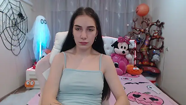 Snapshot of NikaStark_ chatting on October 30, 2025, 7:33 pm NikaStark online show from October 30, 2025, 7:33 pm