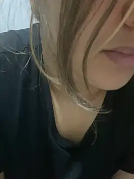 yassminsexy22 online show from March 7, 2026, 8:14 pm