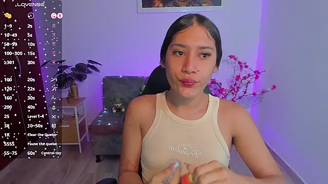 CamilaHarperr  online show from April 10, 2026, 9:49 am