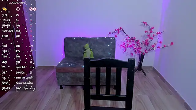 CamilaHarperr  online show from January 9, 2026, 11:33 pm