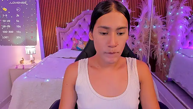 CamilaHarperr  online show from July 25, 2026, 7:42 pm