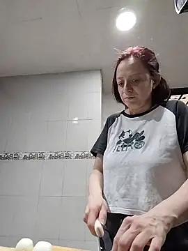 catalinamommyx online show from July 22, 2026, 5:59 pm