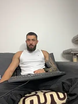 Snapshot of LoveIsBlind_ chatting on October 30, 2025, 7:44 pm LoveIsBlind online show from October 30, 2025, 7:44 pm