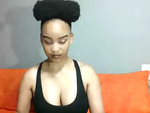 Snapshot of SmallSlut5 chatting on December 21, 2025, 2:52 pm SmallSlut5 online show from December 21, 2025, 2:52 pm