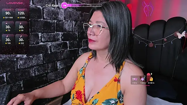 Snapshot of Madame_Jay chatting on February 23, 2025, 3:40 pm Madame Jay online show from February 23, 2025, 3:40 pm