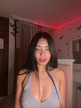 Snapshot of lina_pink chatting on September 9, 2025, 6:34 am lina pink online show from September 9, 2025, 6:34 am