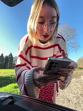 Snapshot of Giuliana_baby chatting on March 4, 2026, 8:44 am Giuliana baby online show from March 4, 2026, 8:44 am