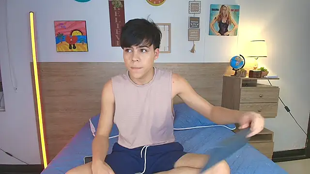 Snapshot of justinbiler chatting on September 21, 2025, 1:49 pm justinbiler online show from September 21, 2025, 1:49 pm